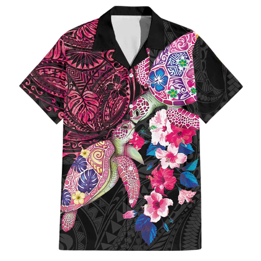 Hawaiian Couple Turtles Honi Family Matching Summer Maxi Dress and Hawaiian Shirt Polynesian Art Motifs and Hibiscus Black Red Color LT03 Dad's Shirt - Short Sleeve Black - Polynesian Pride