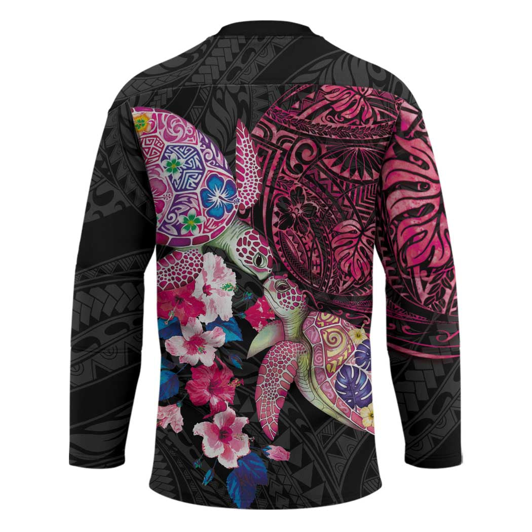 Hawaiian Couple Turtles Honi Hockey Jersey Polynesian Art Motifs and Hibiscus Black Red Color - Polynesian Pride
