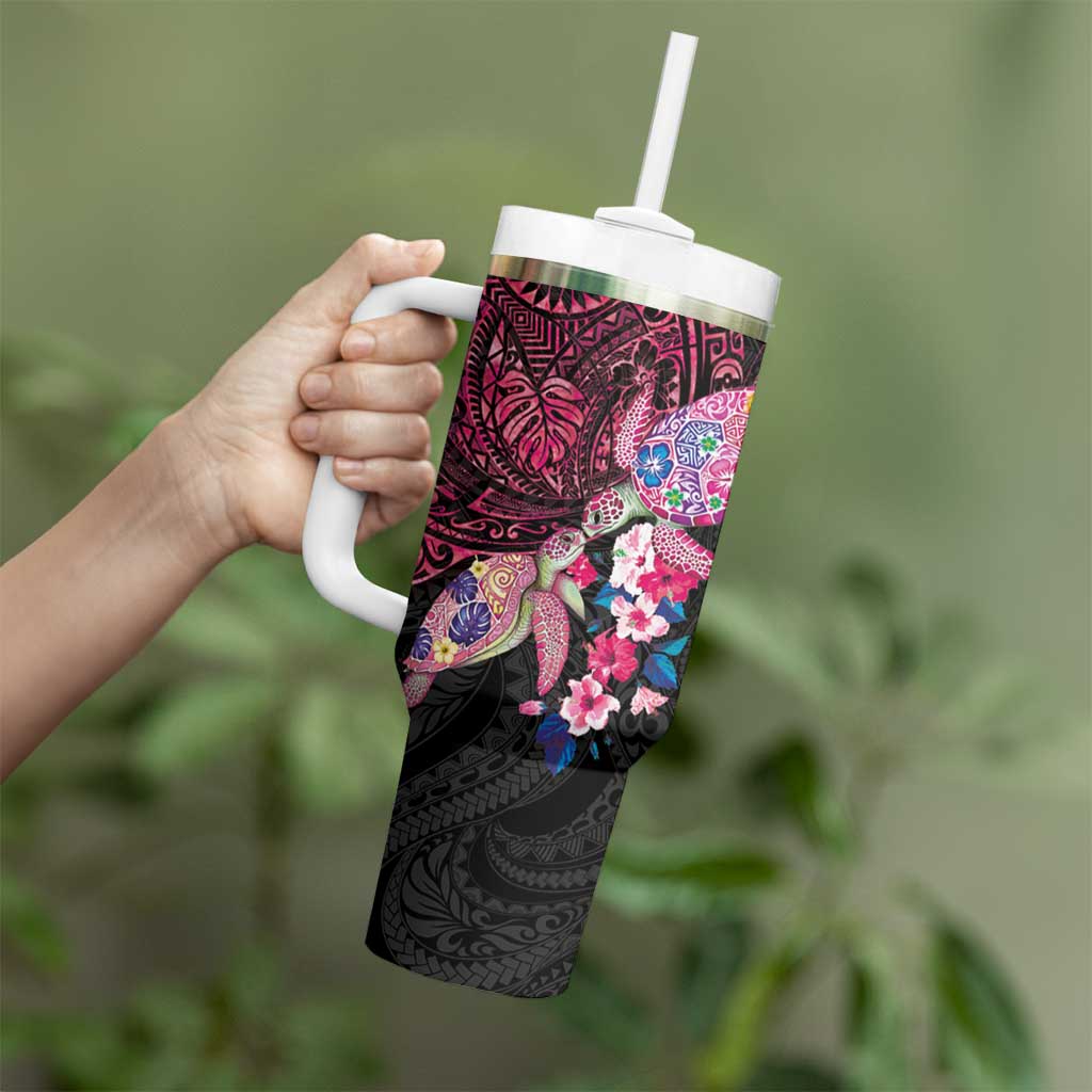Hawaiian Couple Turtles Honi Tumbler With Handle Polynesian Art Motifs and Hibiscus Black Red Color - Polynesian Pride