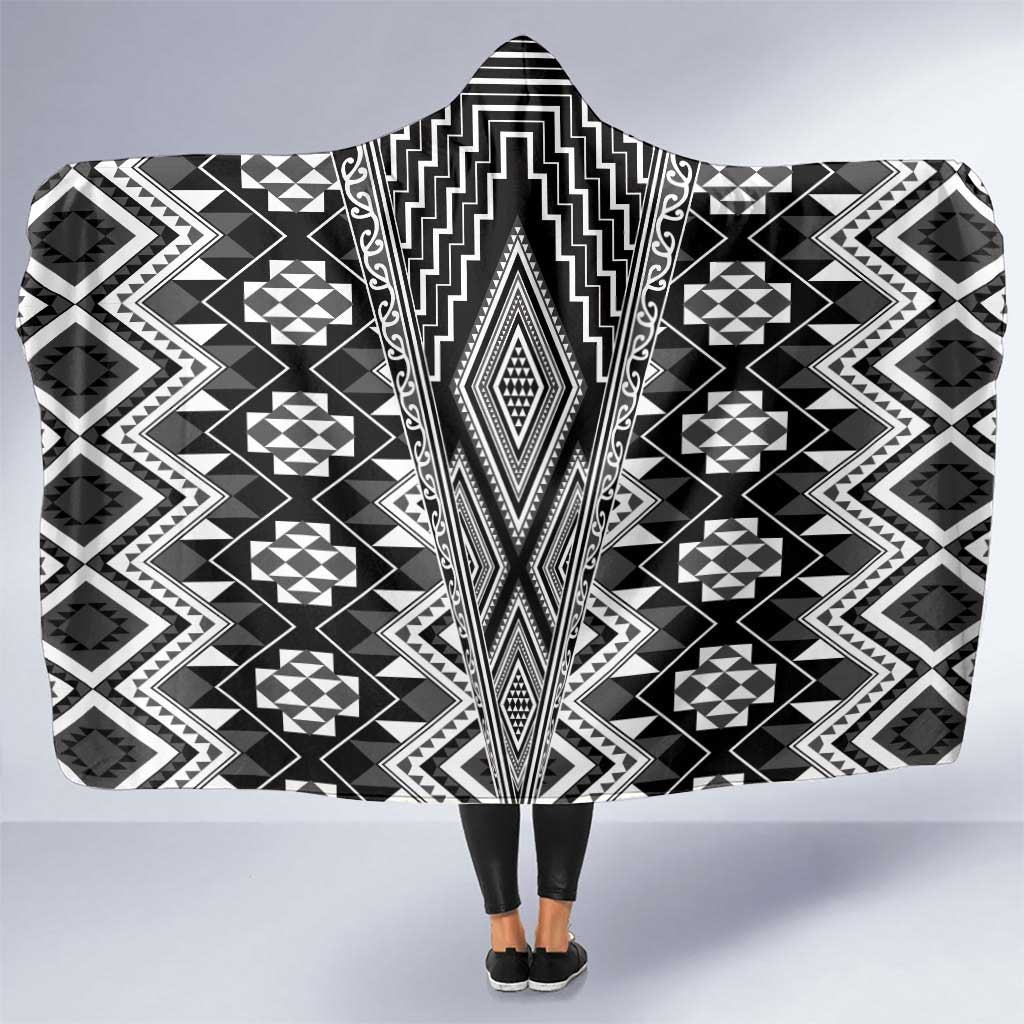 Aotearoa Tukutuku and Poutama Motif Classic Hooded Blanket LT03 One Size Gray - Polynesian Pride