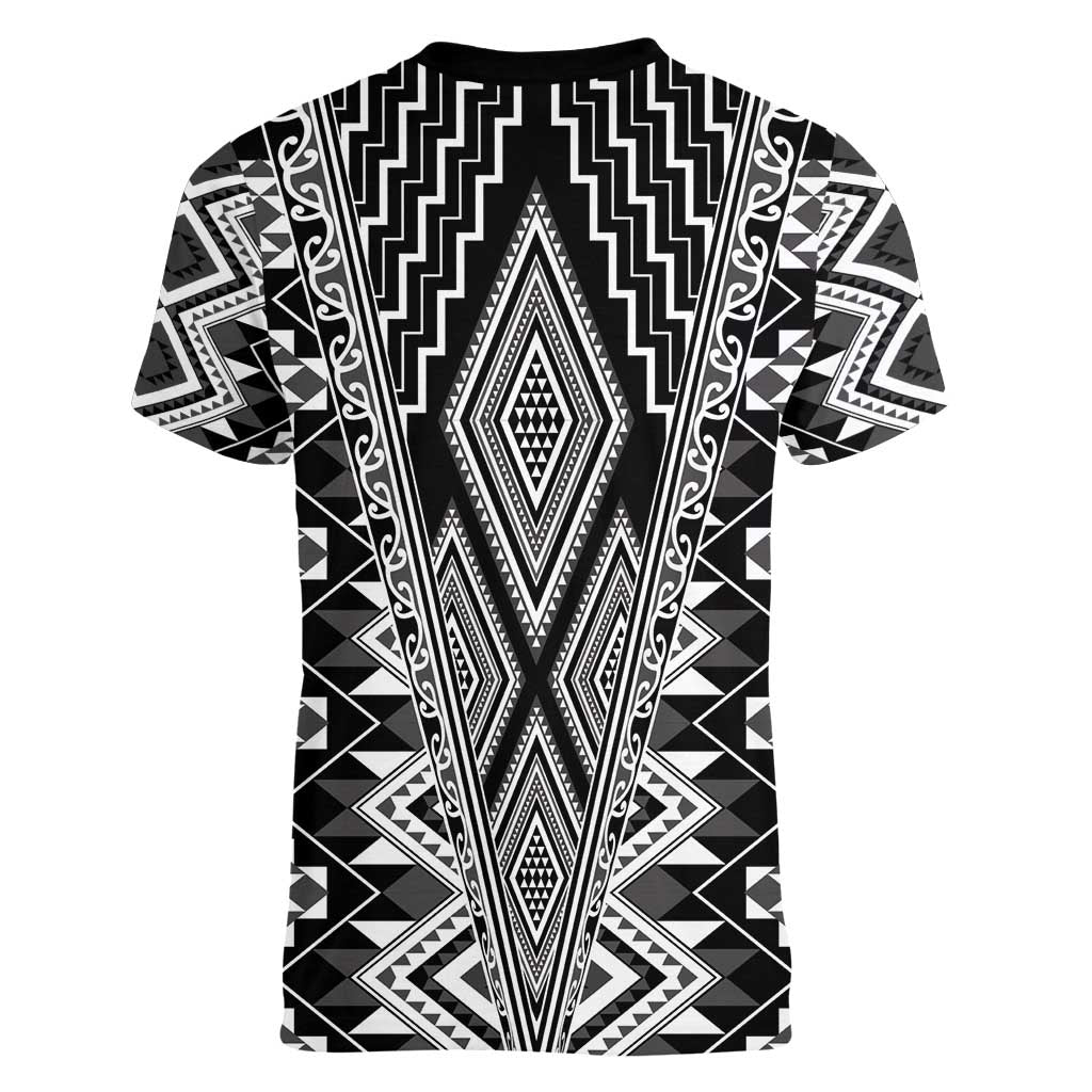 Aotearoa Tukutuku and Poutama Motif Classic Women V-Neck T-Shirt