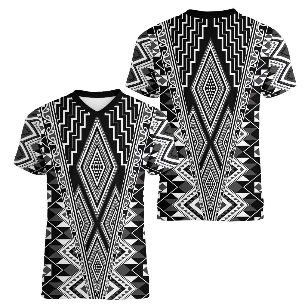 Aotearoa Tukutuku and Poutama Motif Classic Women V-Neck T-Shirt