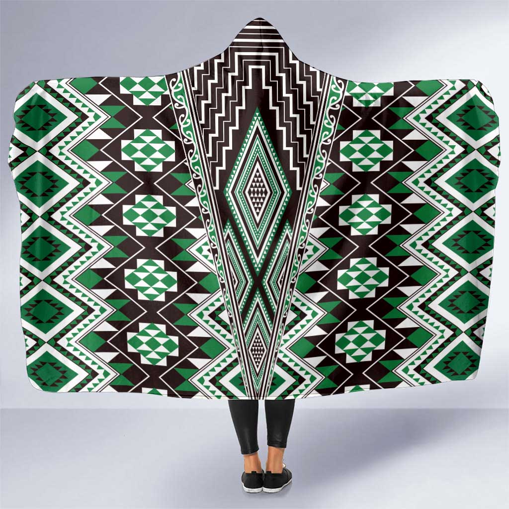 Green Aotearoa Tukutuku and Poutama Motif Hooded Blanket LT03 One Size Green - Polynesian Pride