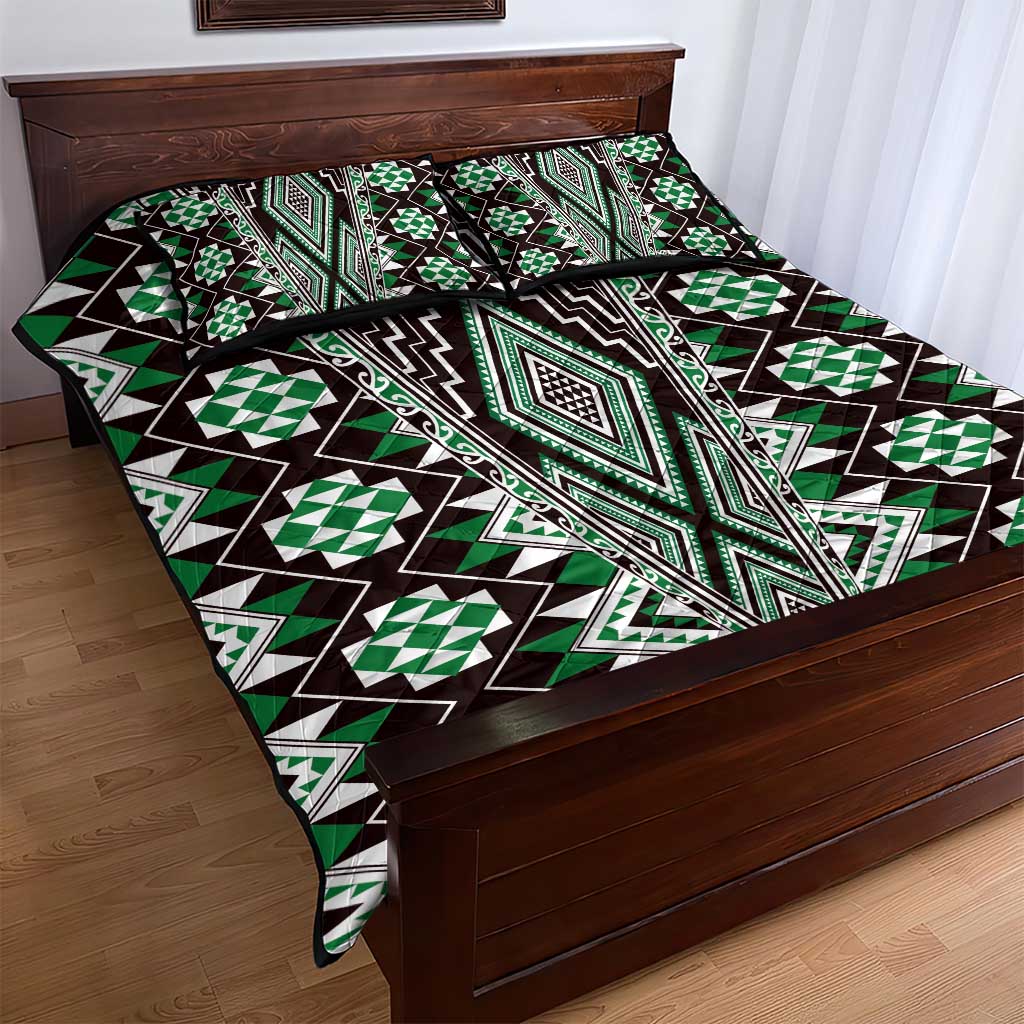 Green Aotearoa Tukutuku and Poutama Motif Quilt Bed Set