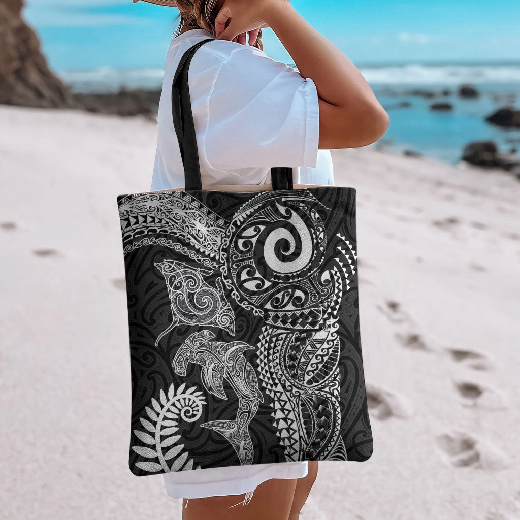 Aotearoa Maori Sea Animals Tribal Tote Bag Manta Ray and Shark Moko Pattern Black Color LT03 - Polynesian Pride