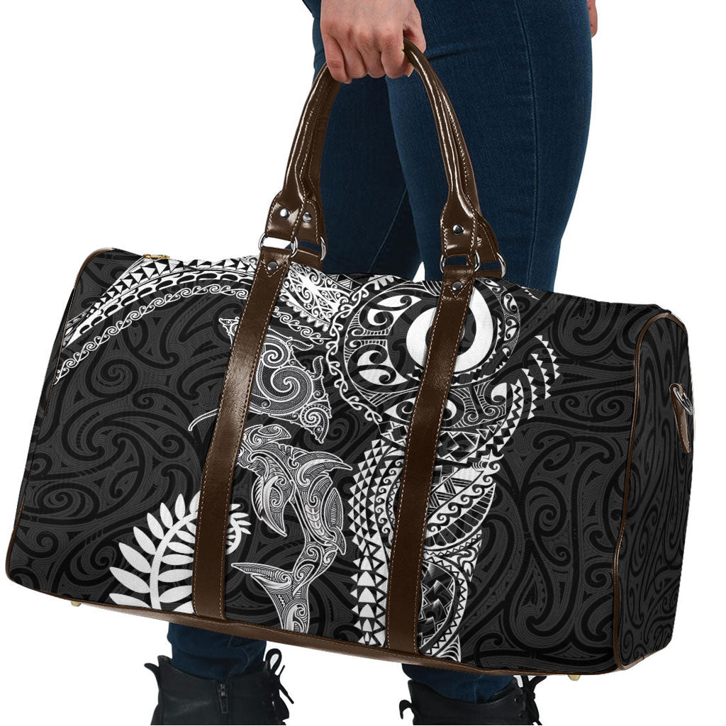 Aotearoa Maori Sea Animals Tribal Travel Bag Manta Ray and Shark Moko Pattern Black Color