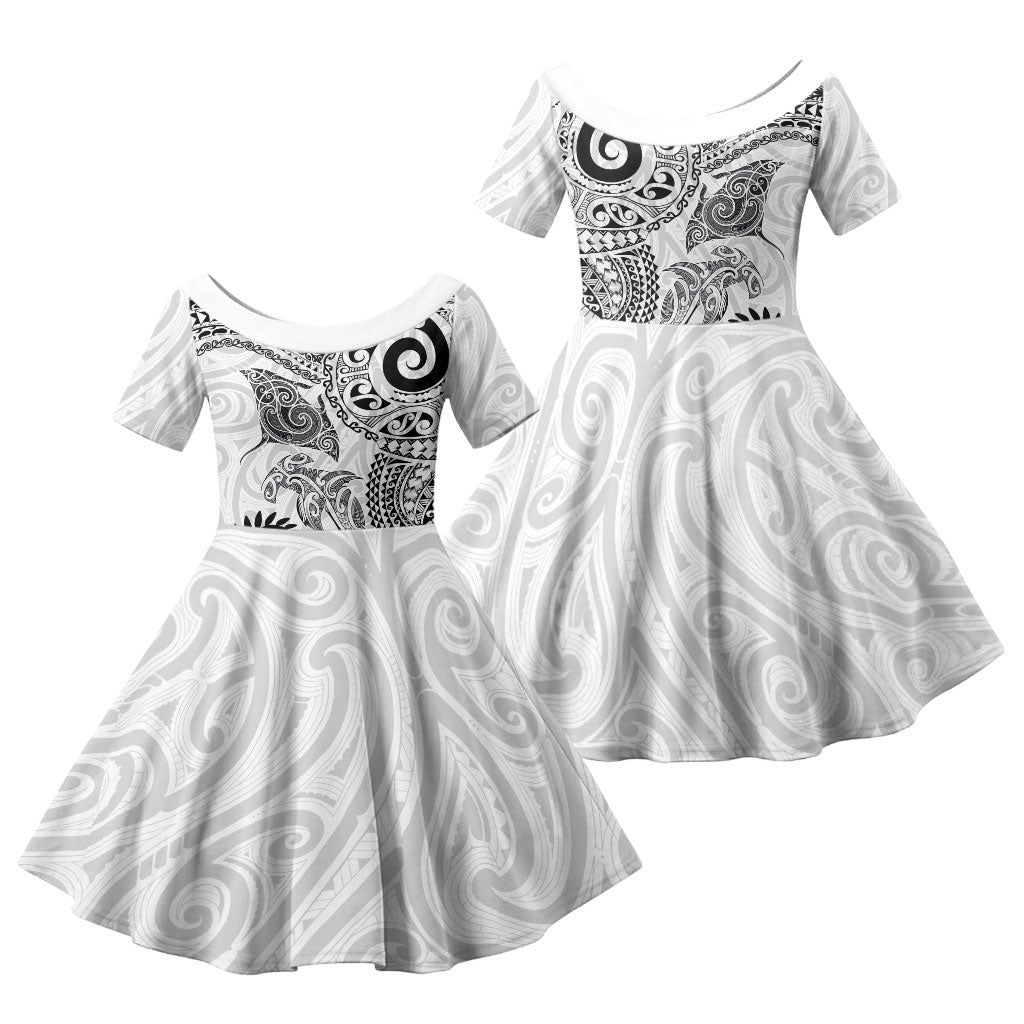 Aotearoa Maori Sea Animals Tribal Family Matching Summer Maxi Dress and Hawaiian Shirt Manta Ray and Shark Moko Pattern White Color LT03 Daughter's Dress White - Polynesian Pride
