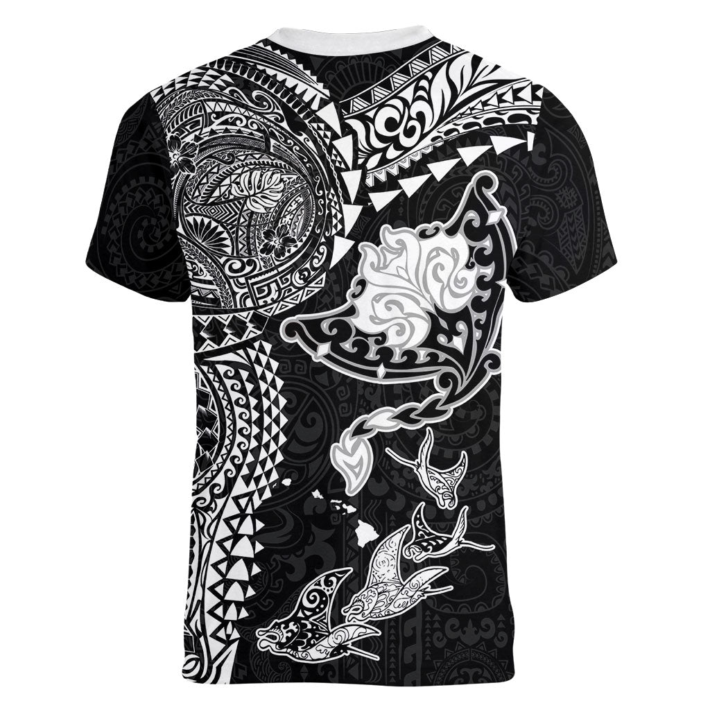 Hawaiian Manta Ray Tribal Women V-Neck T-Shirt Polynesian Art Motifs Black Color