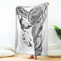 Hawaiian Manta Ray Tribal Blanket Polynesian Art Motifs White Color LT03 - Polynesian Pride