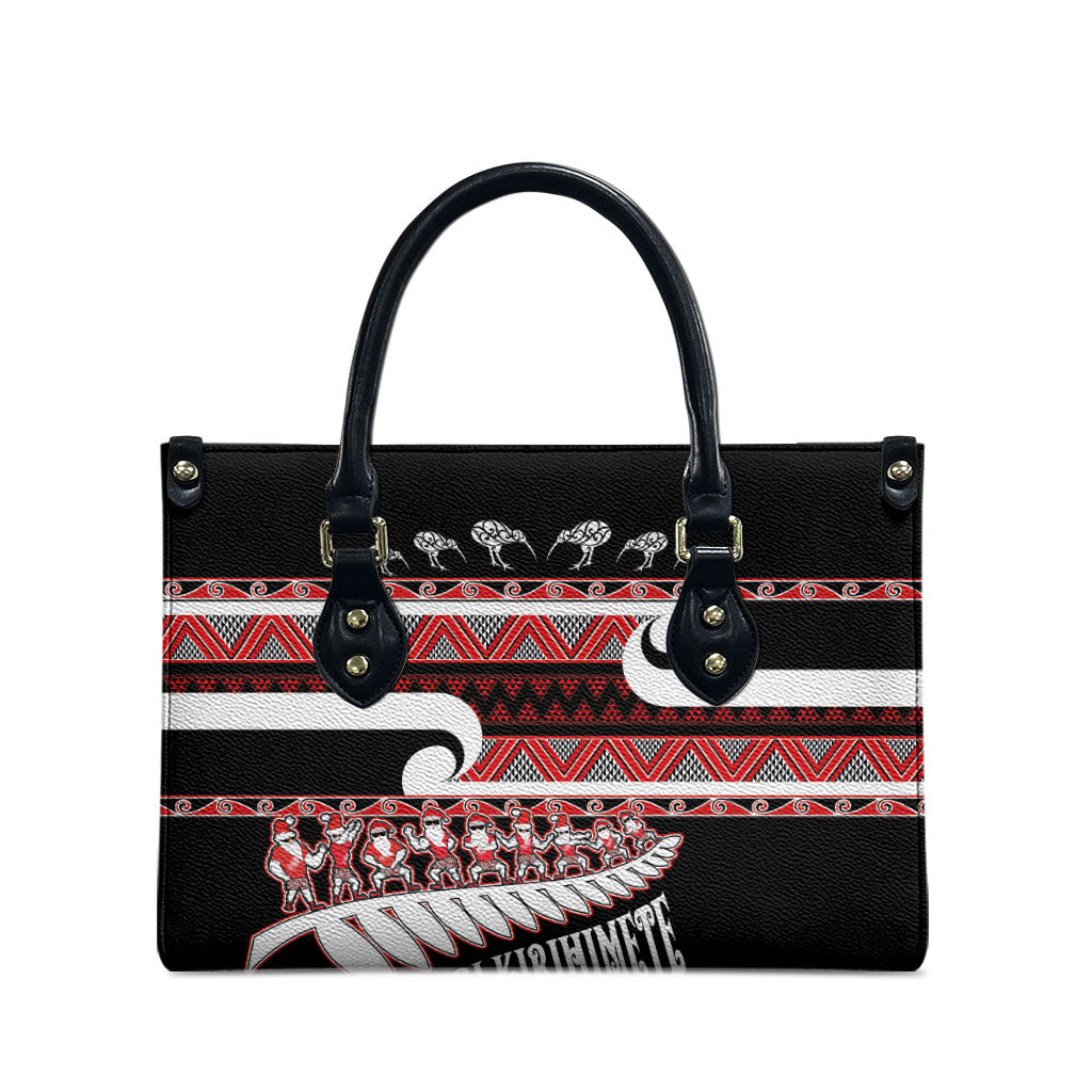New Zealand Christmas Leather Bag Funny Santa Claus Haka Dance with Tukutuku LT03 - Polynesian Pride