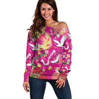 Hawaiian and Japanese Culture Together Off Shoulder Sweater Kakau Tribal Pattern and Irezumi Art Pink Color