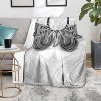 Samoan Traditional Art Tattoos Blanket Tatau Tribal Motifs with Ula Nifo White - Polynesian Pride