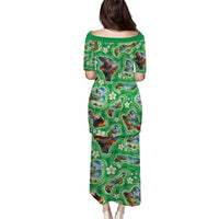 Hawaii Map with Plumeria Flower and Palaka Pattern Puletasi Tropical Island Green Design