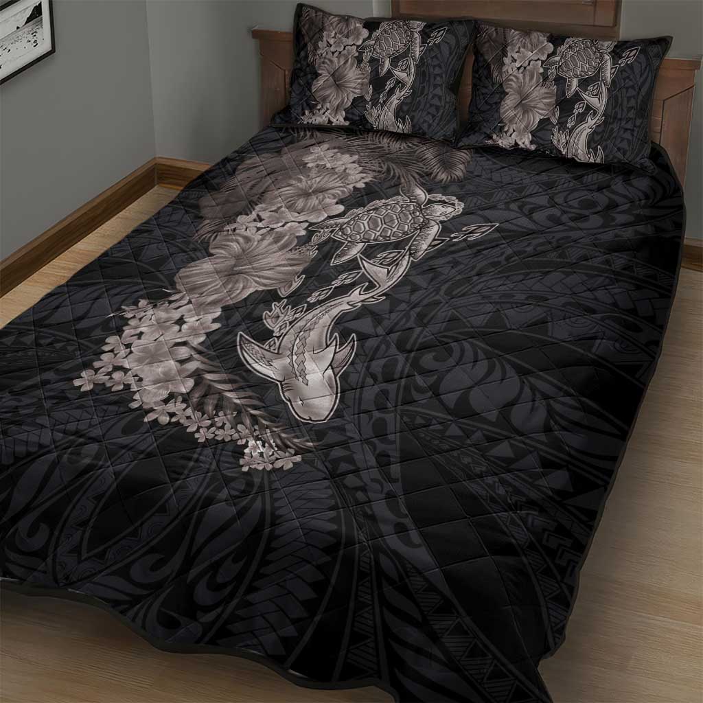 Hawaiian Tropical Plants Turtle and Shark Quilt Bed Set Polynesian Art Tattoo Grayscale Color LT03 - Polynesian Pride