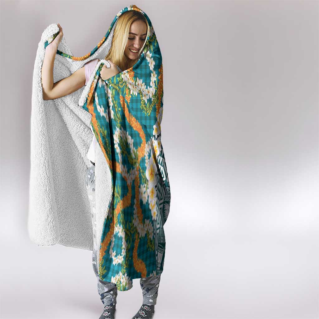 Hawaiian Plumeria Lei Hooded Blanket Kakau Motifs and Palaka Half Style Turquoise Color - Polynesian Pride
