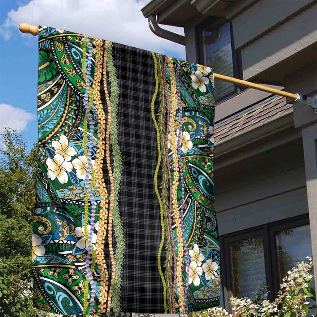Hawaiian Art Flower Tribal with Lei Garden Flag Palaka Pattern Black Color LT03 - Polynesian Pride