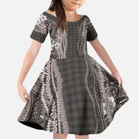 Hawaiian Art Flower Tribal with Lei Family Matching Mermaid Dress and Hawaiian Shirt Palaka Pattern Grayscale - Polynesian Pride