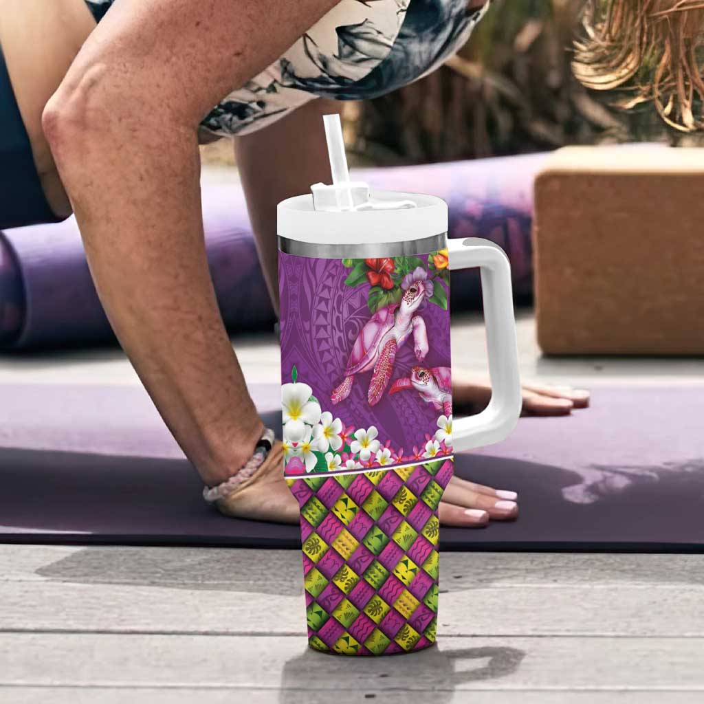 Hawaiian Lei Turtle and Plumeria Tumbler With Handle Polynerian Art Tattoo-Mauve Color