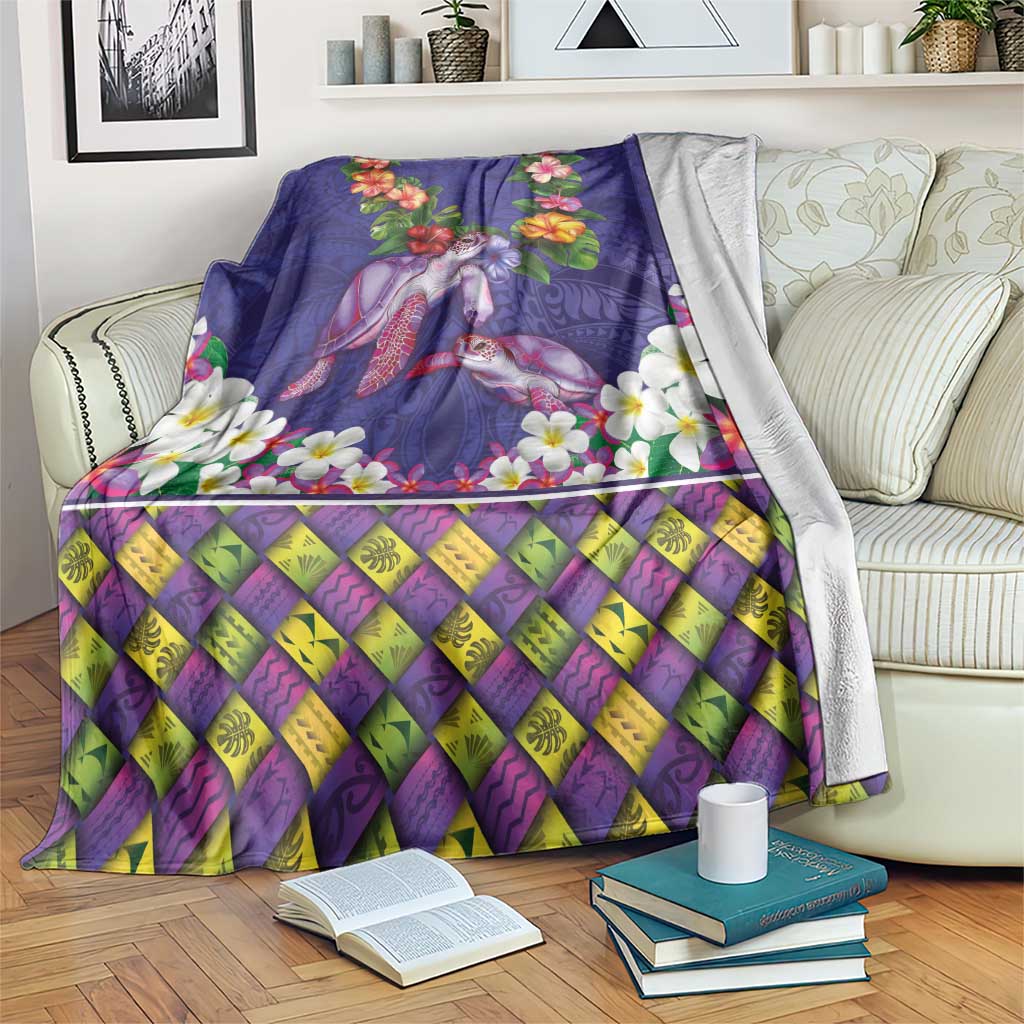 Hawaiian Lei Turtle and Plumeria Blanket Polynerian Art Tattoo-Navy Color