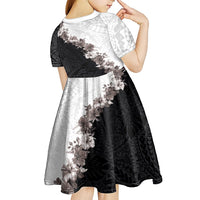 Hawaii Grayscale Hibiscus Flowers Kid Short Sleeve Dress Polynesian Pattern With Half Black White Version