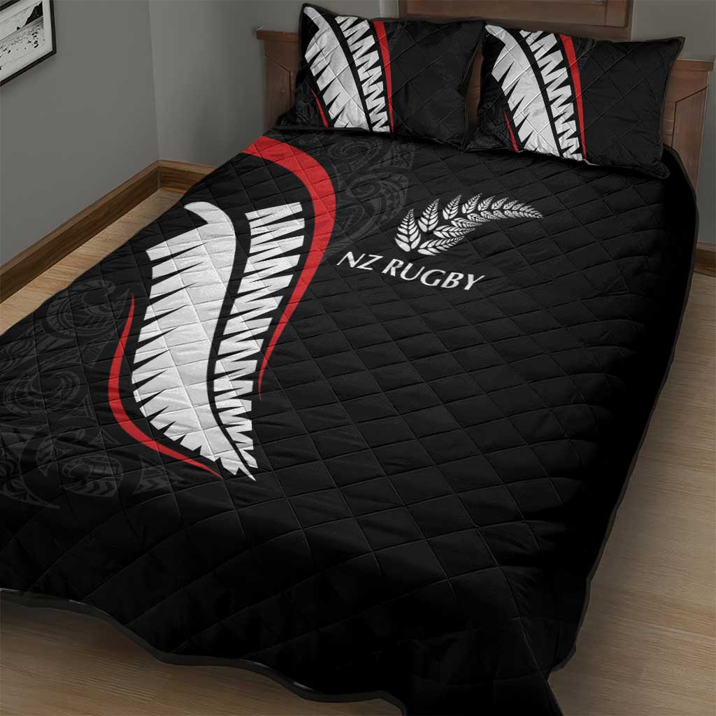 New Zealand Rugby Quilt Bed Set Sporty Silver Fern Shape with Maori Tattoos - Polynesian Pride