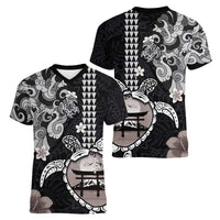Hawaiian and Japanese Together Women V-Neck T-Shirt Japanese Culture and Turtle Kakau Tattoo Black Color