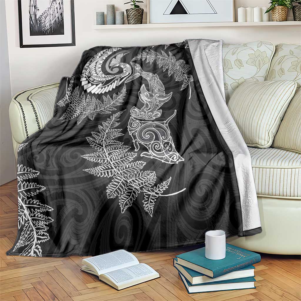 New Zealand Sea Animals with Maori Tribal Tattoo Blanket Shark Manta Ray with Silver Fern Black