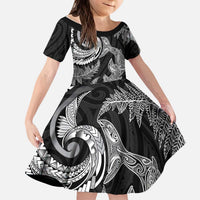 New Zealand Sea Animals with Maori Tribal Tattoo Kid Short Sleeve Dress Shark Manta Ray with Silver Fern Black