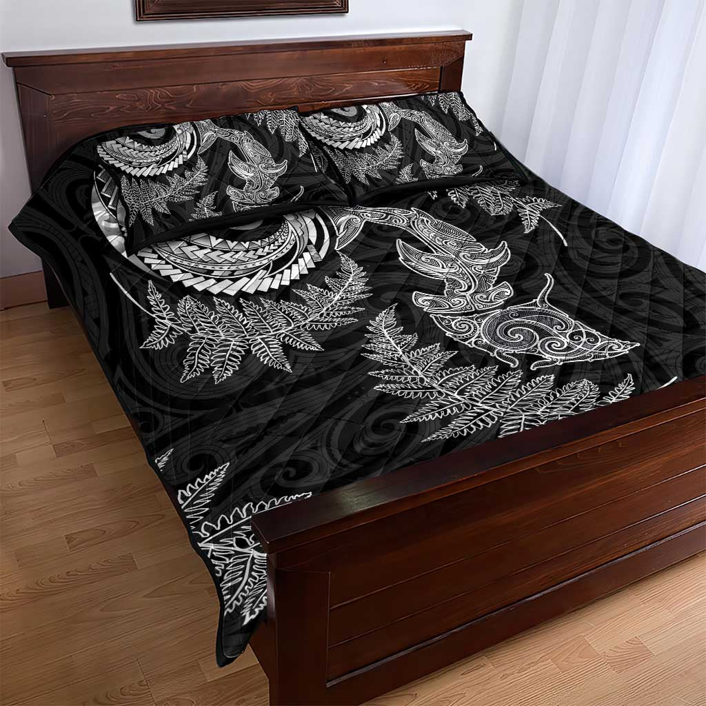 New Zealand Sea Animals with Maori Tribal Tattoo Quilt Bed Set Shark Manta Ray with Silver Fern Black