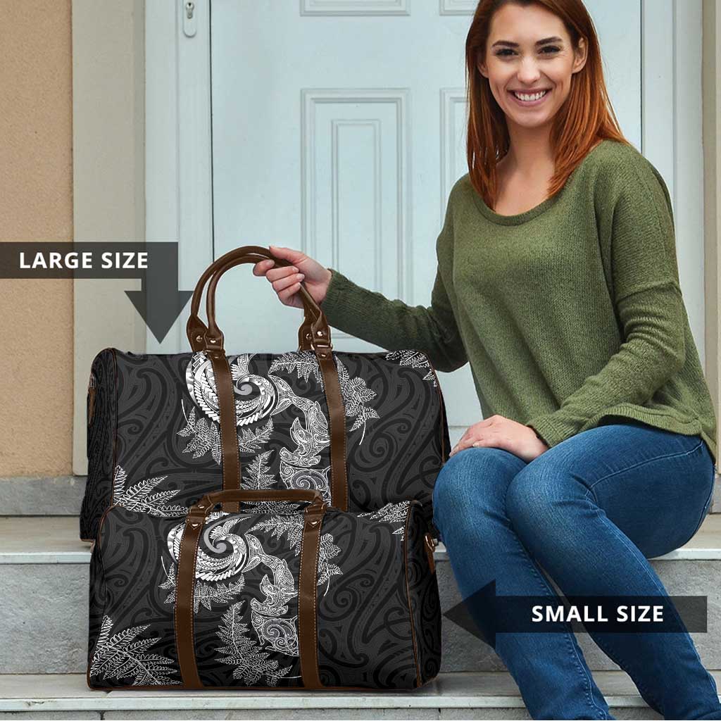 New Zealand Sea Animals with Maori Tribal Tattoo Travel Bag Shark Manta Ray with Silver Fern Black