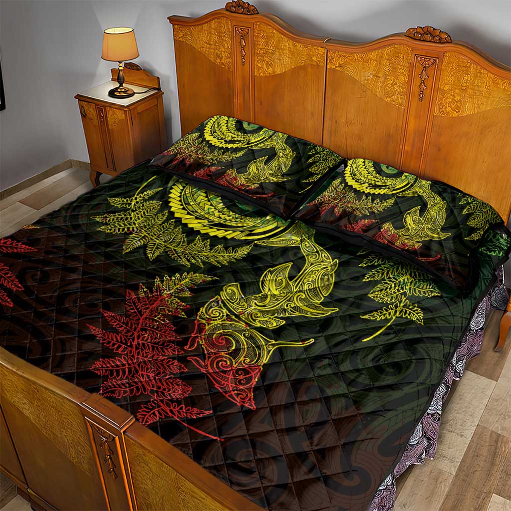 New Zealand Sea Animals with Maori Tribal Tattoo Quilt Bed Set Shark Manta Ray with Silver Fern Reggae