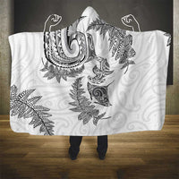 New Zealand Sea Animals with Maori Tribal Tattoo Hooded Blanket Shark Manta Ray with Silver Fern White