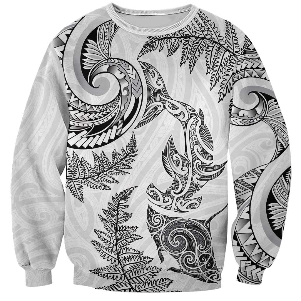 New Zealand Sea Animals with Maori Tribal Tattoo Sweatshirt Shark Manta Ray with Silver Fern White