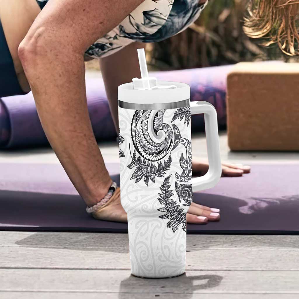 New Zealand Sea Animals with Maori Tribal Tattoo Tumbler With Handle Shark Manta Ray with Silver Fern White
