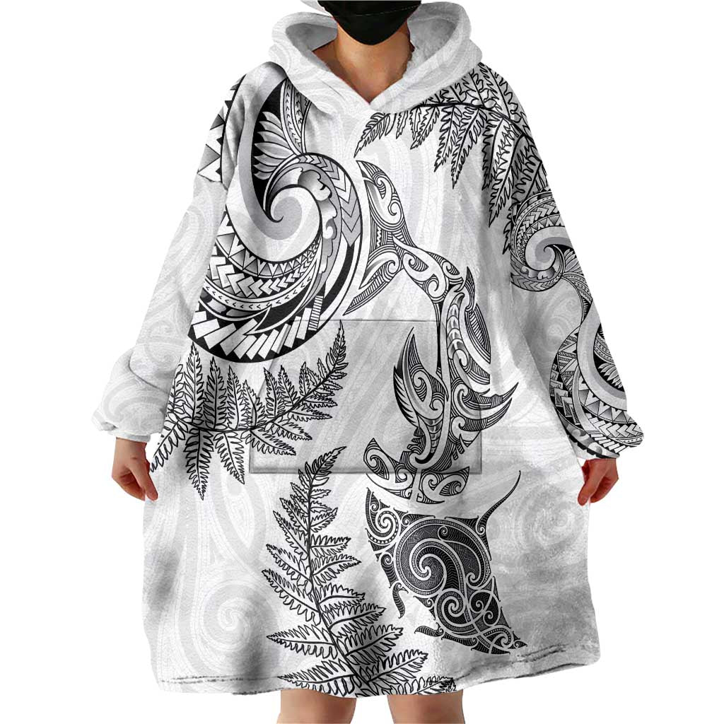 New Zealand Sea Animals with Maori Tribal Tattoo Wearable Blanket Hoodie Shark Manta Ray with Silver Fern White