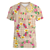 Hawaiian Kakau Tattoo Leis and Palaka Pattern Women V-Neck T-Shirt Traditional Aloha Tribal Beige Color