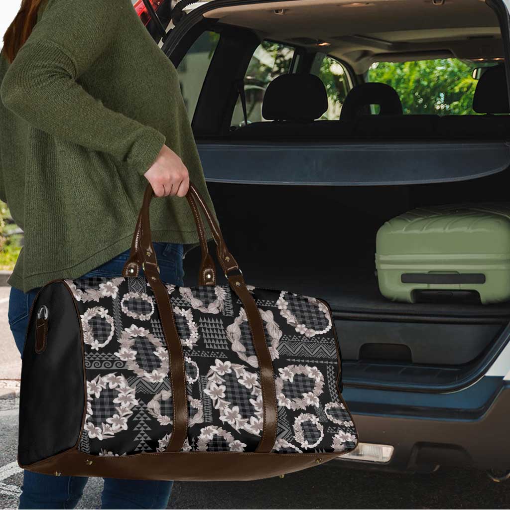 Hawaiian Leis Travel Bag Kakau Tattoos and Palaka Pastel Grayscale