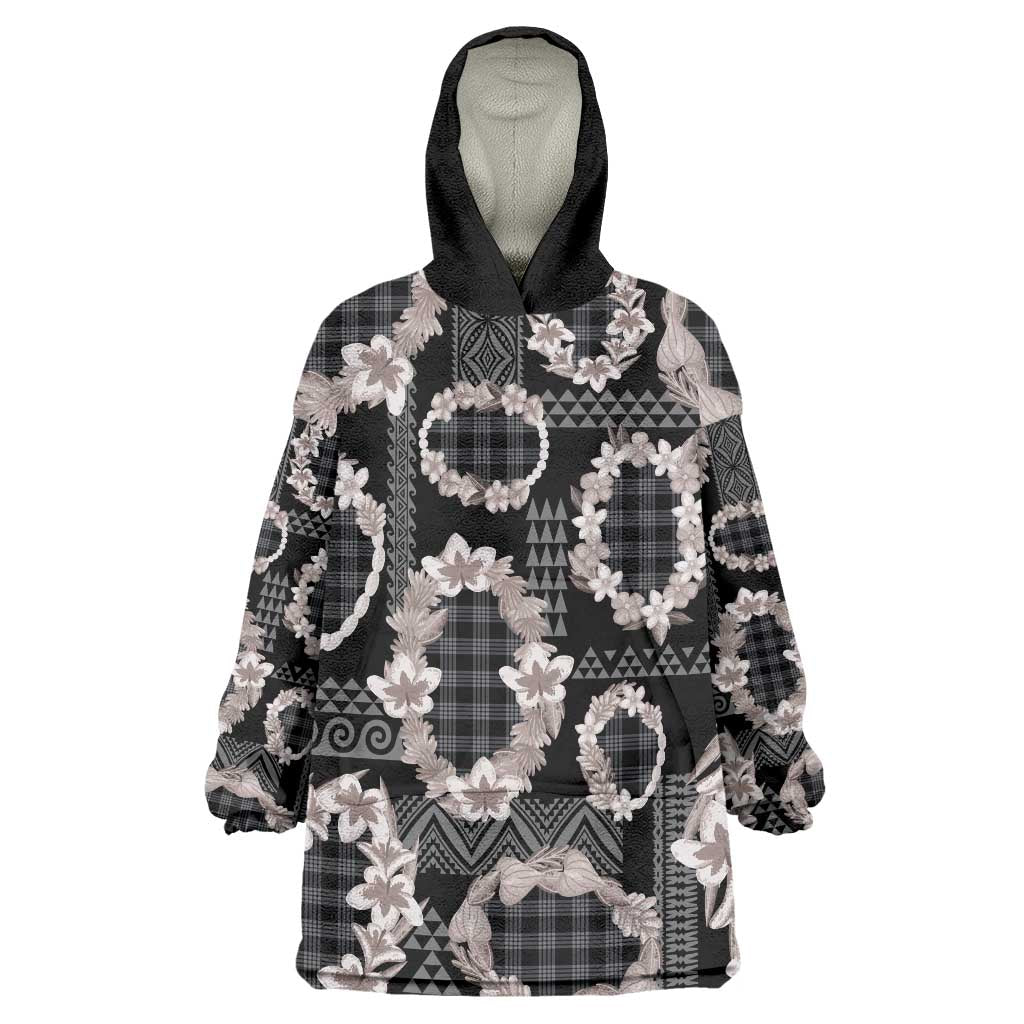 Hawaiian Leis Wearable Blanket Hoodie Kakau Tattoos and Palaka Pastel Grayscale LT03 One Size Black - Polynesian Pride