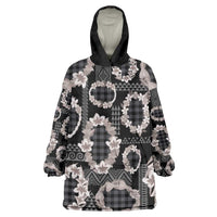 Hawaiian Leis Wearable Blanket Hoodie Kakau Tattoos and Palaka Pastel Grayscale LT03 One Size Black - Polynesian Pride