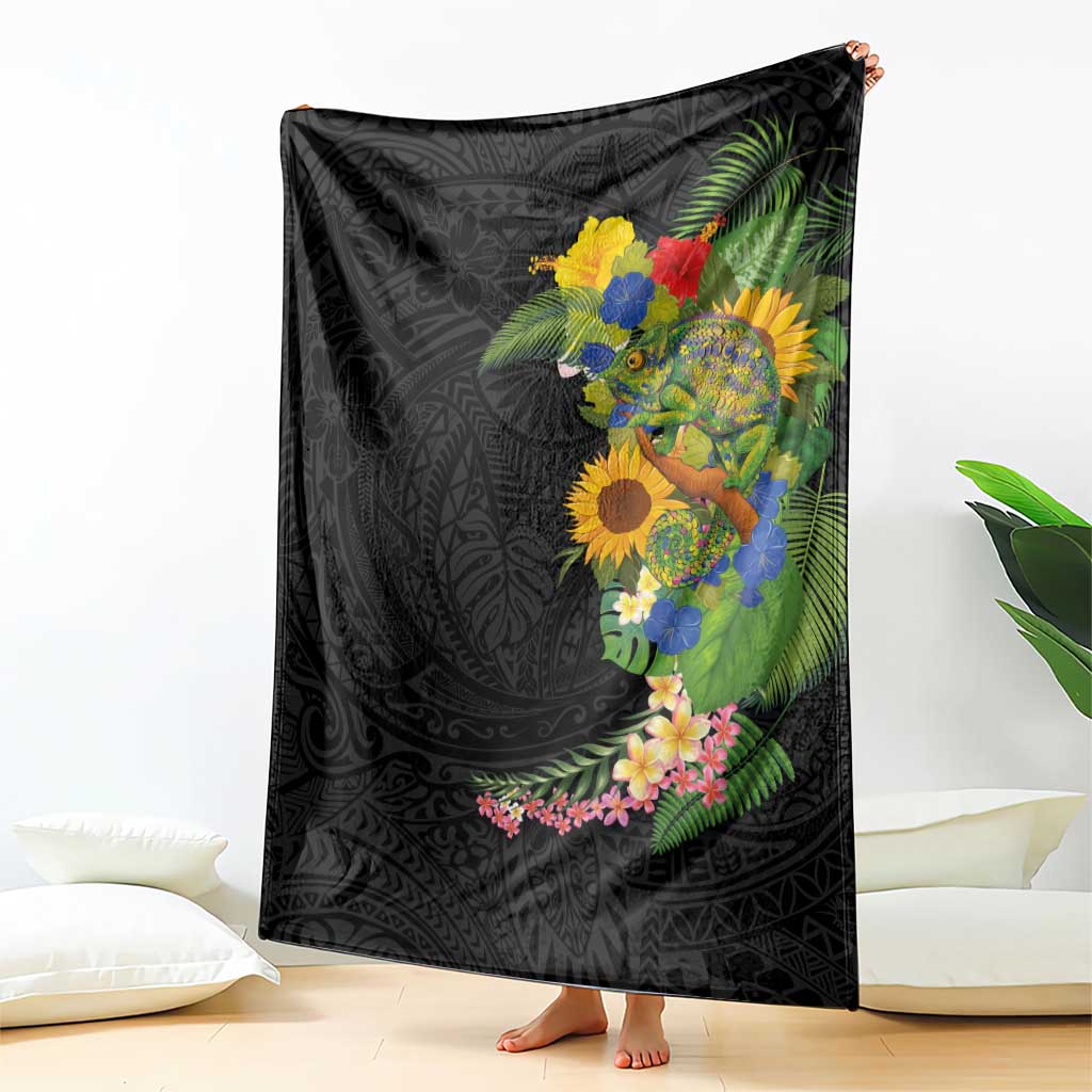 Hawaiian Tropical Plants and Chameleon Blanket Polynesian Art Colorful - Polynesian Pride