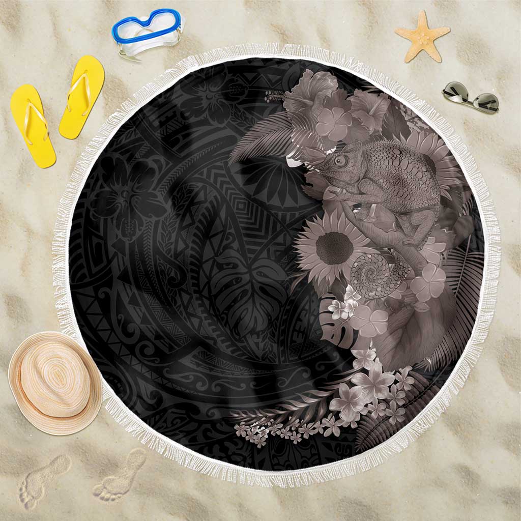 Hawaiian Tropical Plants and Chameleon Beach Blanket Polynesian Art Grayscale - Polynesian Pride