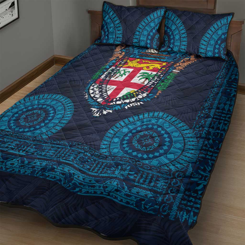 Fiji Coat of Arms Traditional Dashiki Quilt Bed Set Tapa Art and Palm Leaves Pattern Dark Navy Color - Polynesian Pride