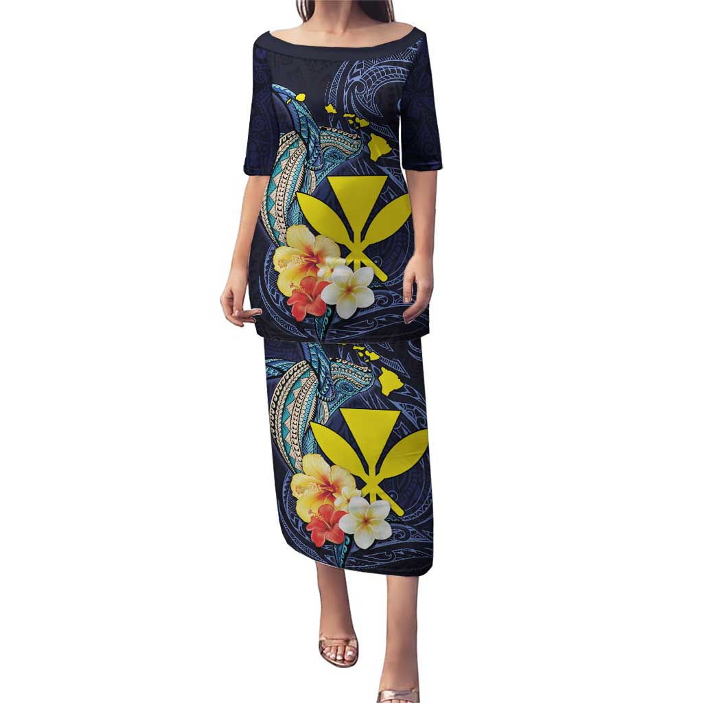 Hawaiian Whale and Kanaka Maoli Symbol Puletasi Hibiscus with Hawaii Map and Polynesian Tattoo Deep Sea Color