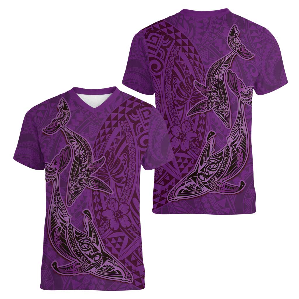 Hawaiian Whales Polynesian Art Motifs Women V-Neck T-Shirt Purple Color - Polynesian Pride