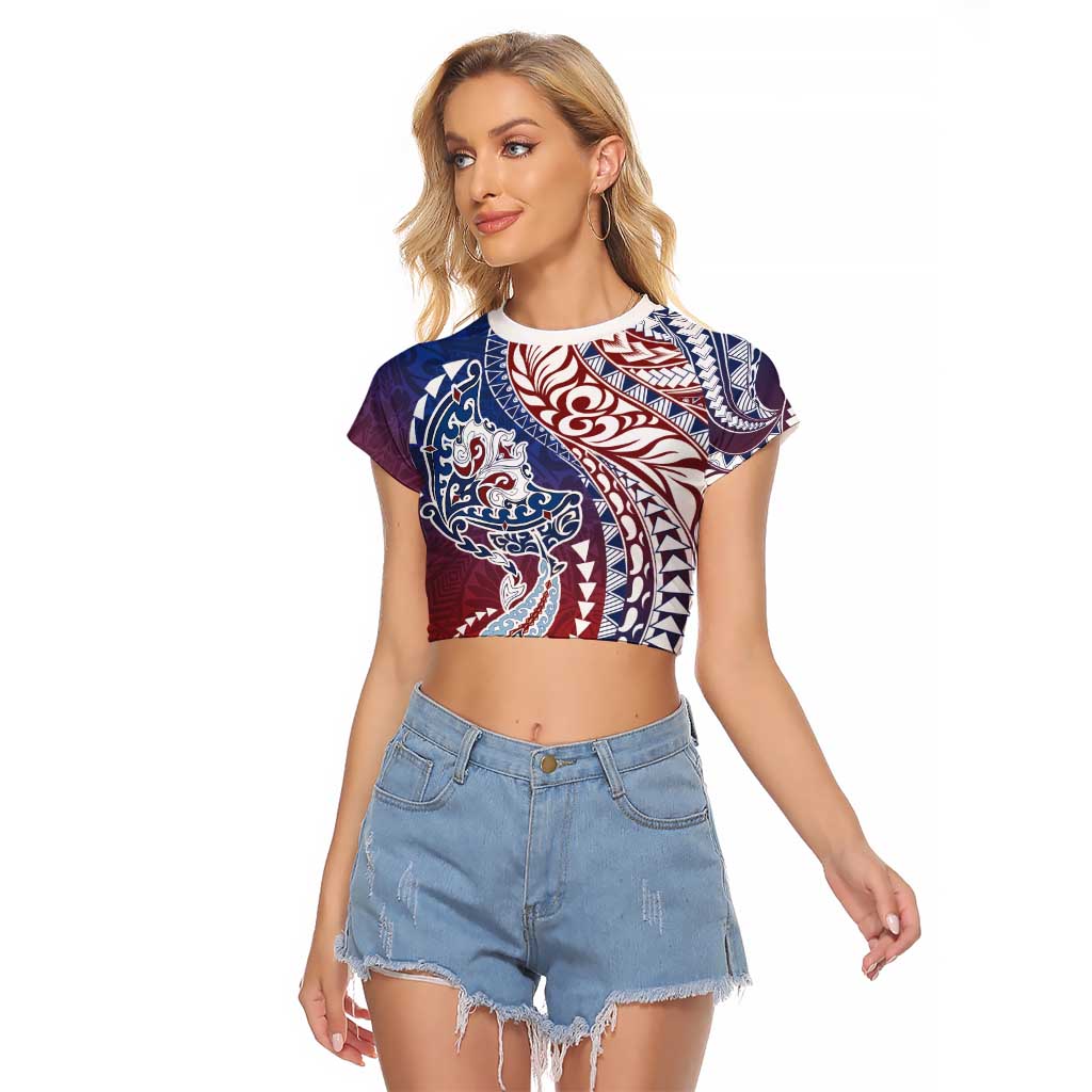 Hawaiian Manta Ray and Hammerhead Shark Tribal Tattoo Raglan Cropped T Shirt with Polynesian Tribal Pattern Hawaii Flag Color