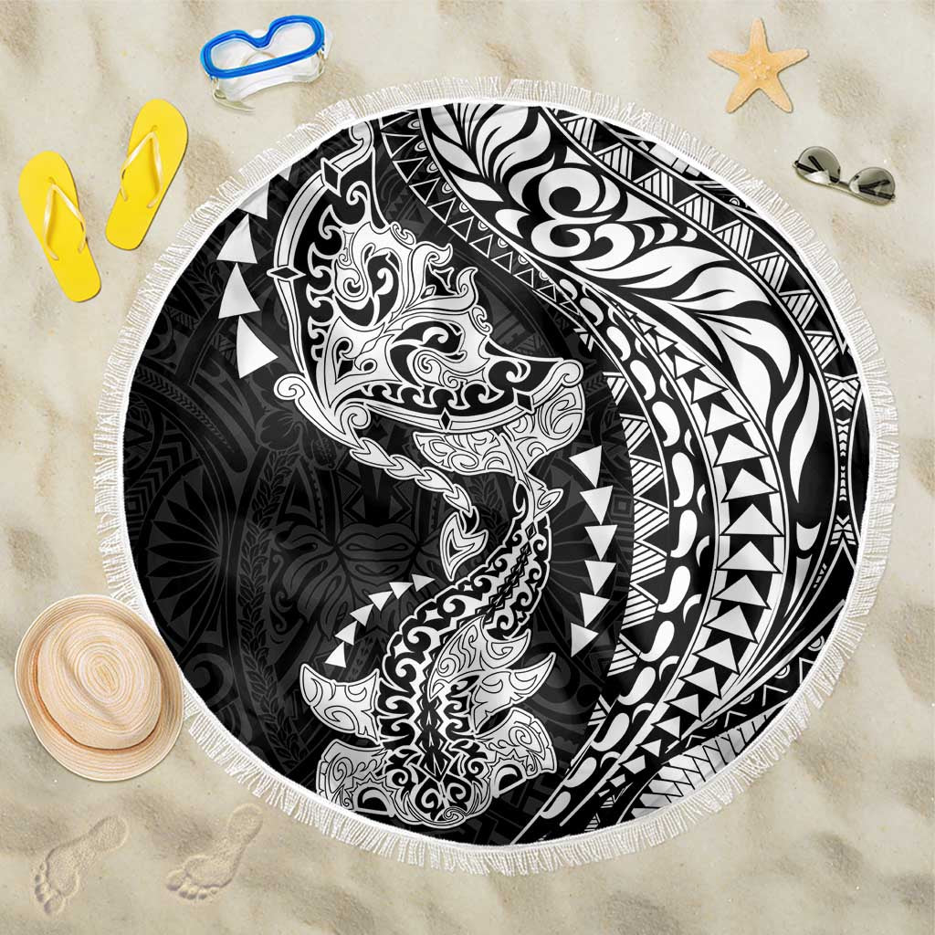 Hawaiian Manta Ray and Hammerhead Shark Tribal Tattoo Beach Blanket with Polynesian Tribal Pattern Black-White Color LT03 One Size 150cm Multicolor - Polynesian Pride