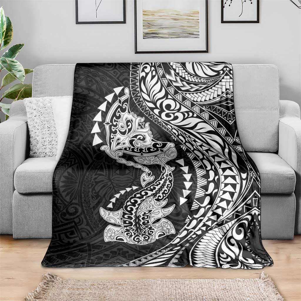 Hawaiian Manta Ray and Hammerhead Shark Tribal Tattoo Blanket with Polynesian Tribal Pattern Black-White Color LT03 - Polynesian Pride