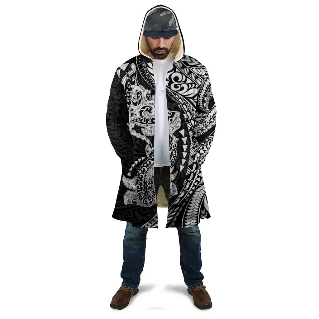 Hawaiian Manta Ray and Hammerhead Shark Tribal Tattoo Cloak with Polynesian Tribal Pattern Black-White Color LT03 - Polynesian Pride