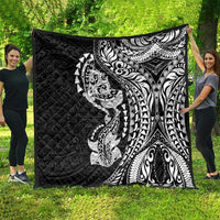 Hawaiian Manta Ray and Hammerhead Shark Tribal Tattoo Quilt with Polynesian Tribal Pattern Black-White Color LT03 - Polynesian Pride