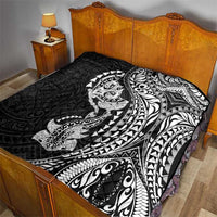 Hawaiian Manta Ray and Hammerhead Shark Tribal Tattoo Quilt with Polynesian Tribal Pattern Black-White Color LT03 - Polynesian Pride